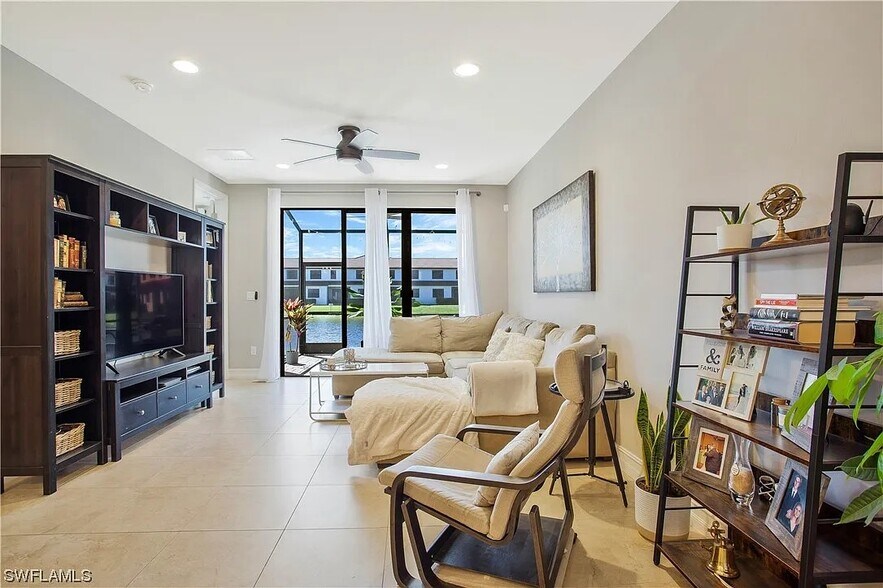 Building Photo - 7972 Bristol Cir