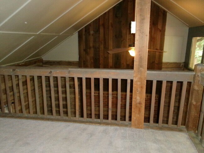 Building Photo - FOR RENT-Rustic log cabin home for RENT in...