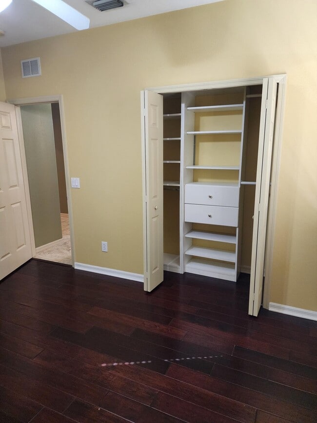 Building Photo - 3941 Orchard Dr