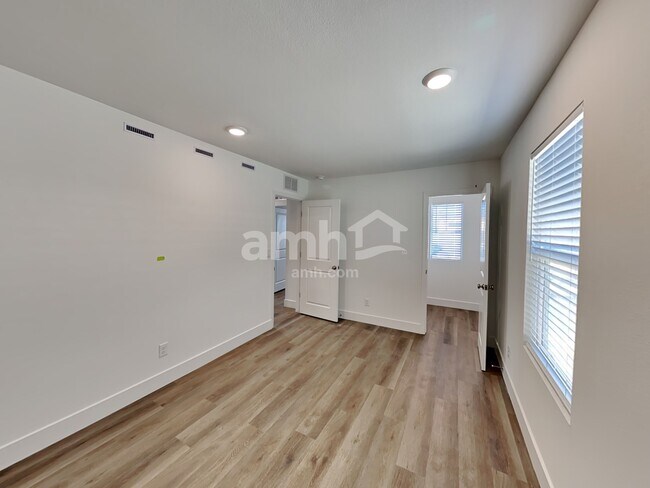 Building Photo - 4284 Halo Hollyhock St