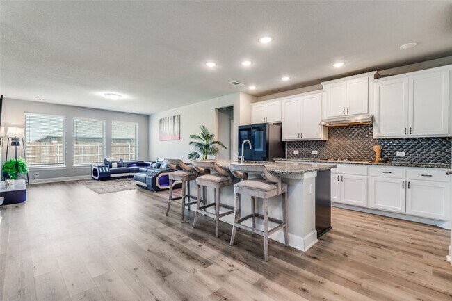 Building Photo - 1284 Caprock Dr