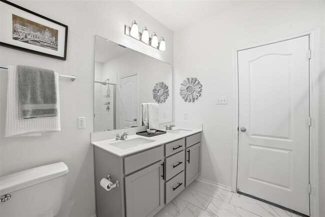 Building Photo - 517 Lady Swiss Ln