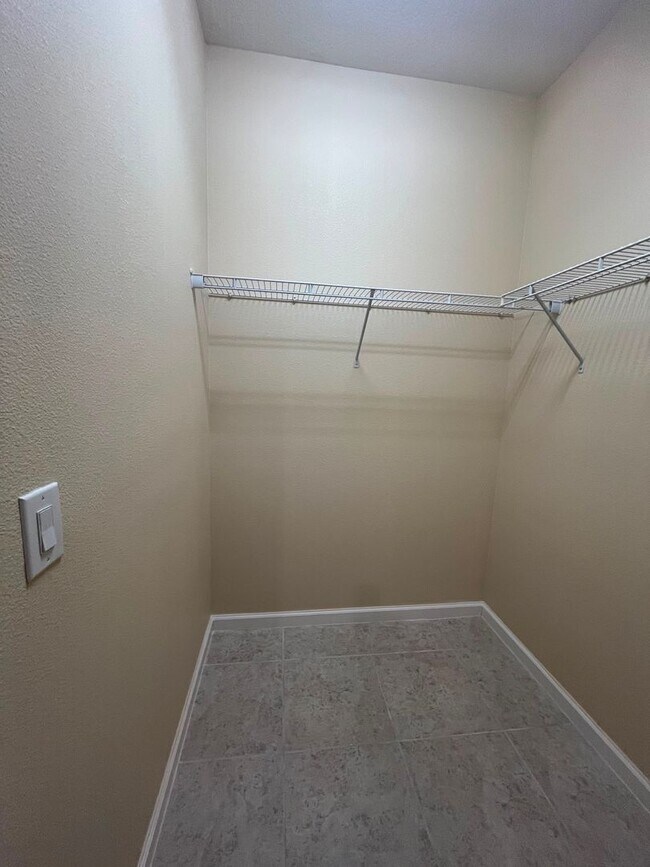 Building Photo - Beautiful 3-Bedroom + Flex Room Home for Rent in Sawgrass Plantation
