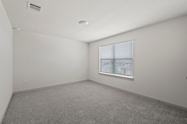 Building Photo - 7404 Sagira Path