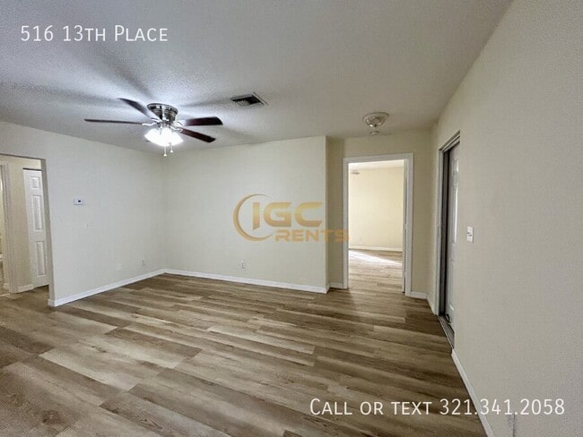 Building Photo - 516 13th Pl