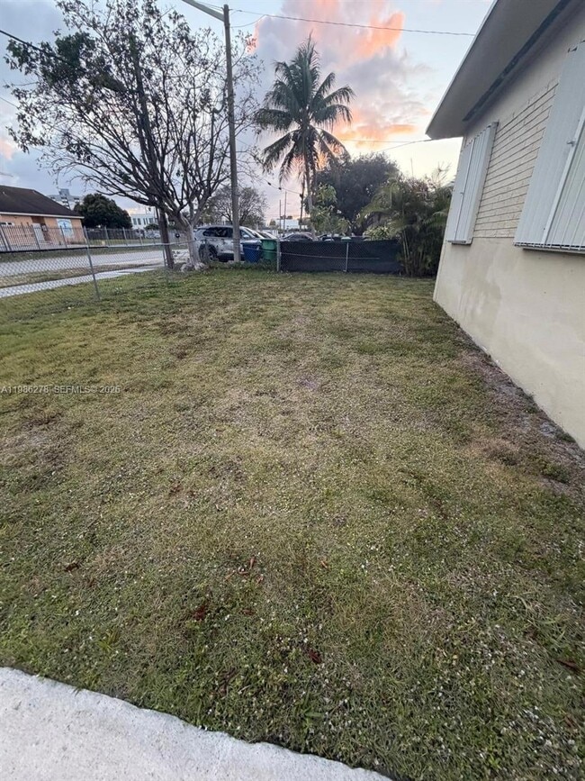 Building Photo - 751 NW 96th St