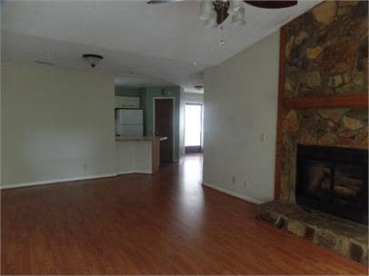 Building Photo - 6792 Willowbrook Dr