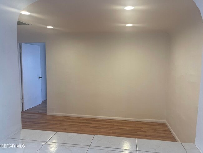 Building Photo - 7817 West Dr