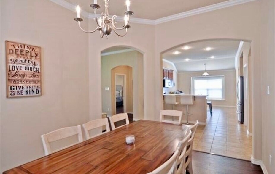 Building Photo - 6124 Amberjack Trl