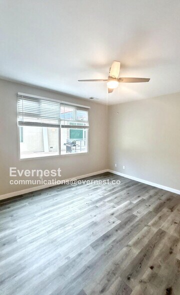 Building Photo - 1621 W Colorado Ave