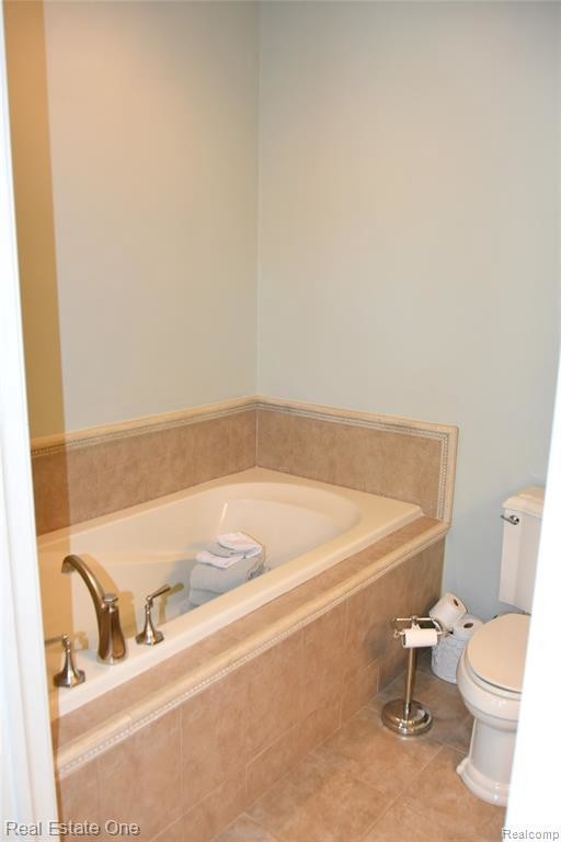 Building Photo - 202 Walnut Blvd