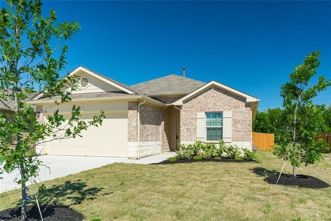 Building Photo - 216 Hess Dr