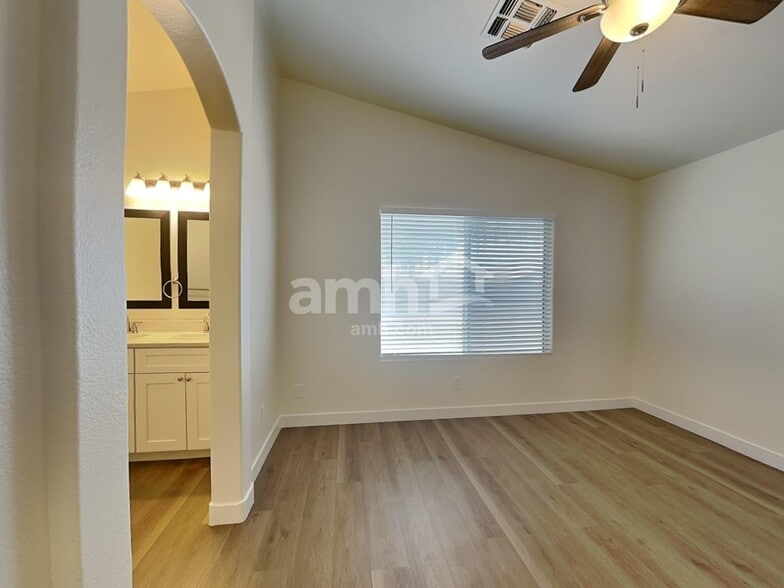 Building Photo - 8545 W El Caminito Dr