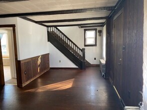 Building Photo - 341 Indian Manor Dr