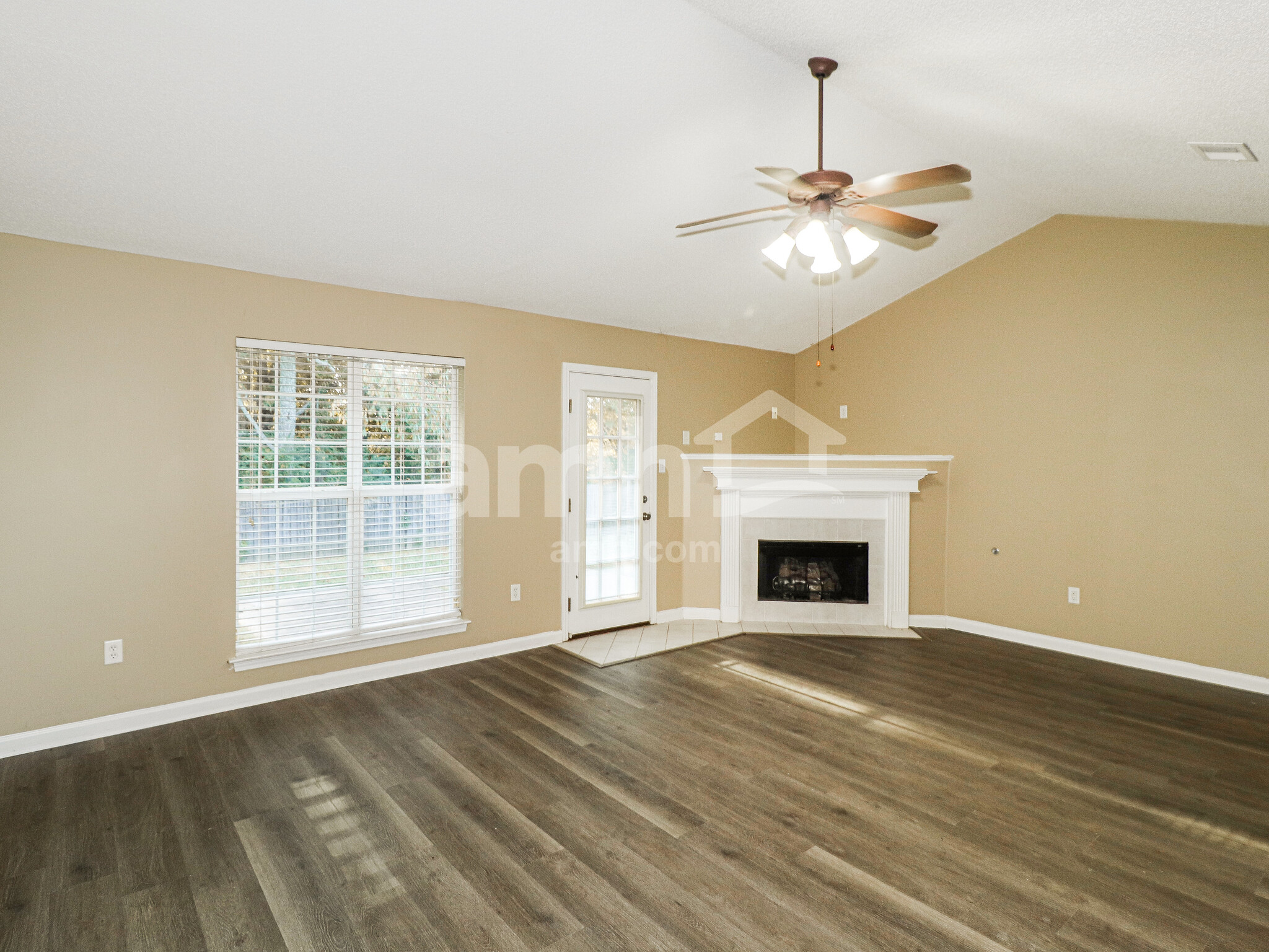 Building Photo - 5767 Kuykendall Dr