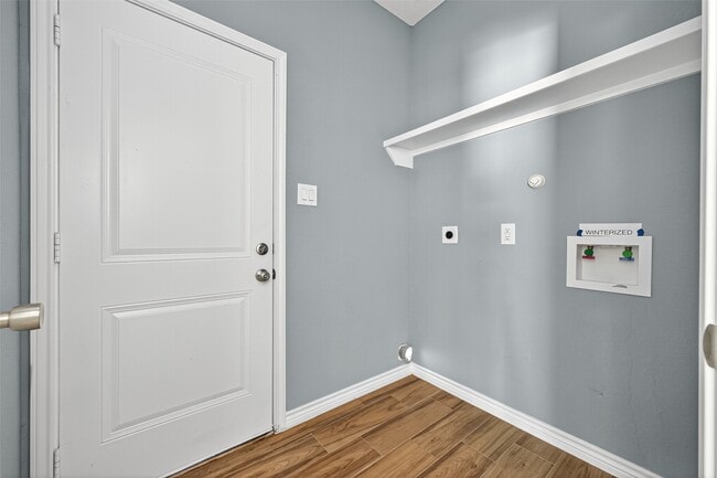 Building Photo - 9755 Black Gum