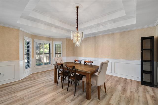 Building Photo - 14773 Bedivere Ct