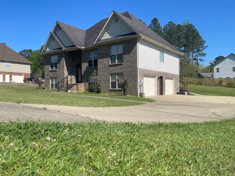 Building Photo - 770 Ridgefield Way