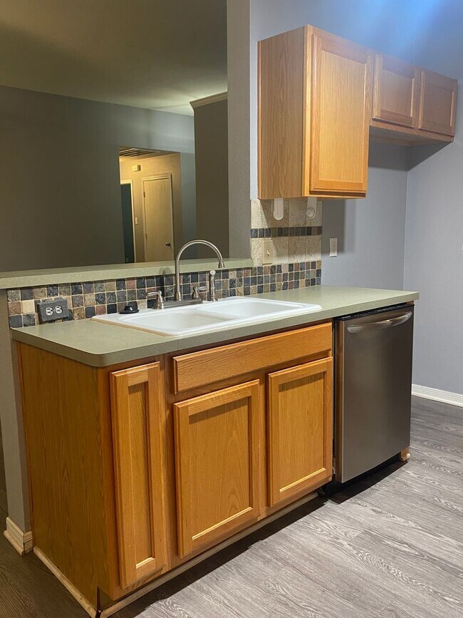 Building Photo - 3 BEDROOM, BELTON ISD