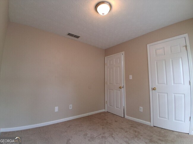 Building Photo - 1031 Maple Leaf Dr