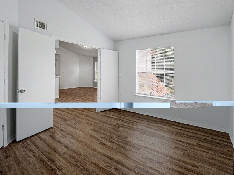 Building Photo - 437 Fountainhead Cir