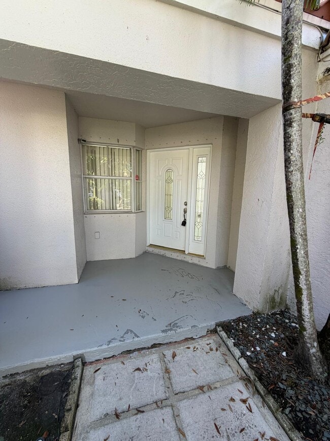 Building Photo - 3780 Amalfi Dr