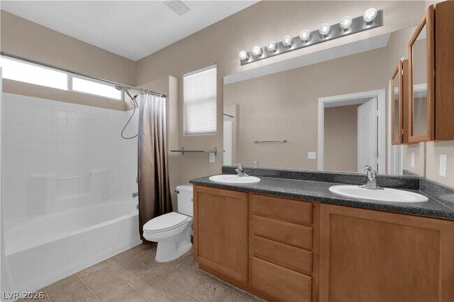 Building Photo - 10573 Allegrini Dr