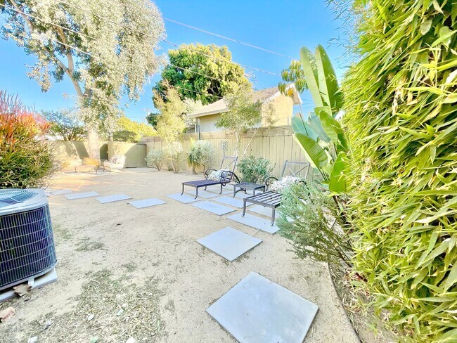 Building Photo - 11914 Ocean Park Blvd