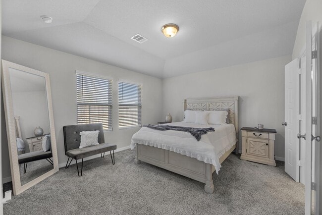 Building Photo - 18627 Etta Pnes Cir