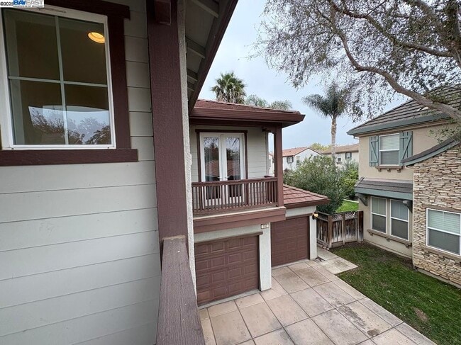 Building Photo - 192 S Tranquilidad St