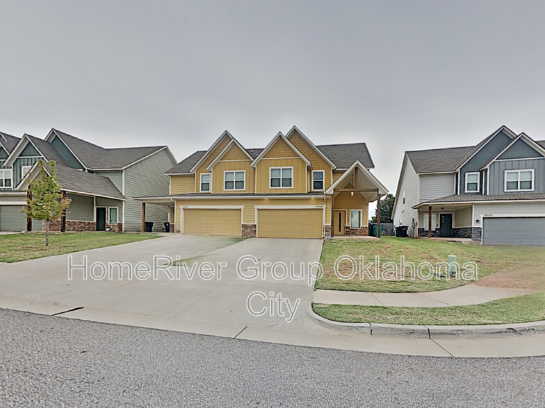 Primary Photo - 17604 Hampton Park Dr