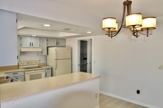 Building Photo - 16801 N 45th Pl