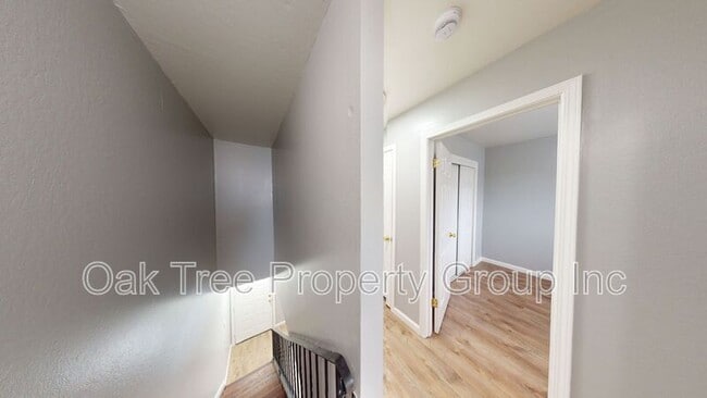 Building Photo - 625 F St