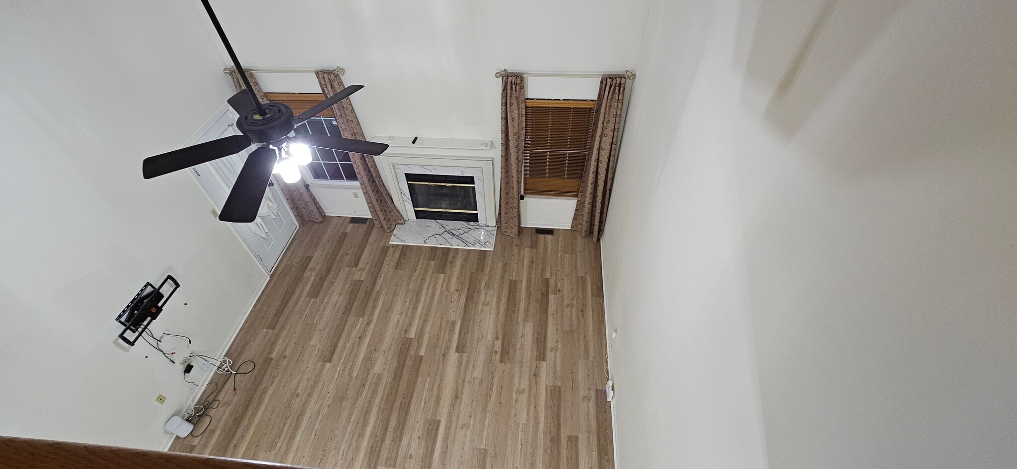 Building Photo - 34 Degas Cir