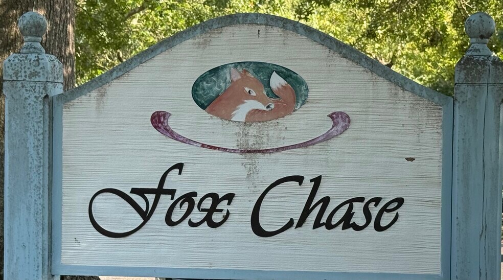 Fox Chase Condominiums - 95 Driftwood Ct