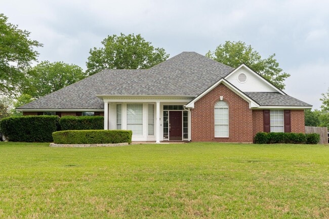 Building Photo - Beautiful 4 bed/2 bath home in Lakewood Su...