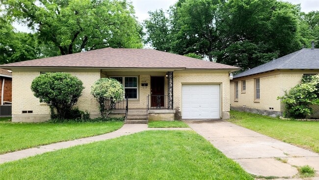 Primary Photo - 2414 Wilton Ave