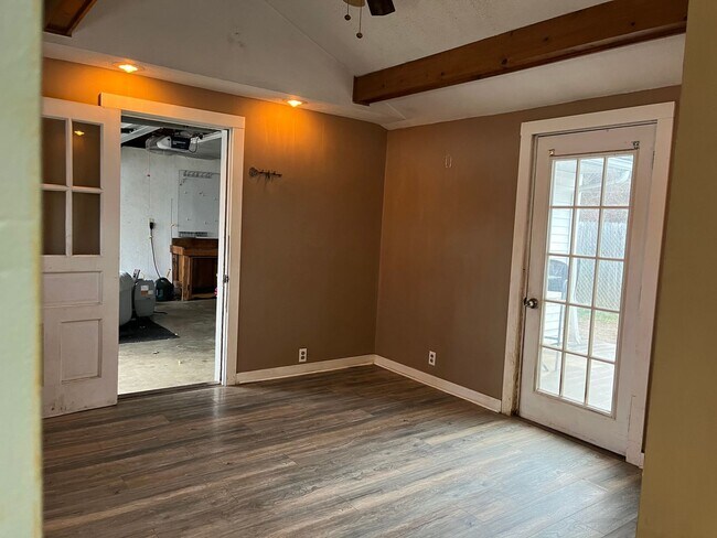Building Photo - Coming Soon 2 Bedroom Ranch with office