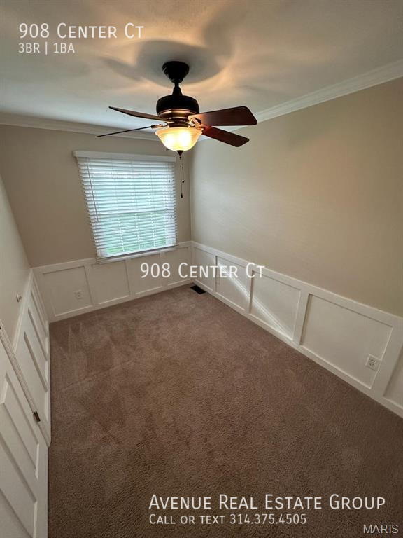 Building Photo - 908 Center Ct