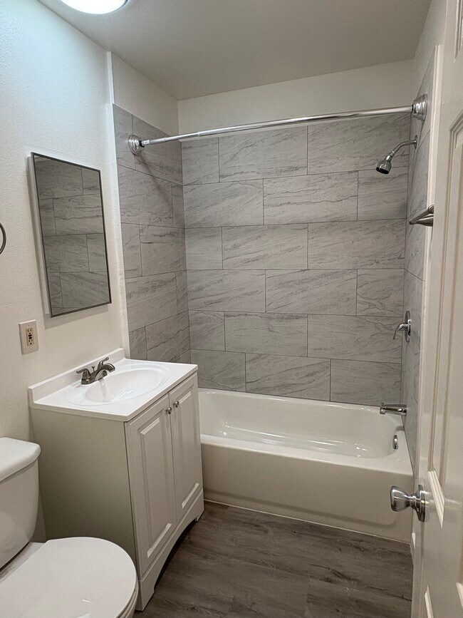 Building Photo - 10007 Sepulveda Blvd