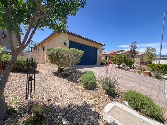 Building Photo - Wonderful one-story single-story property