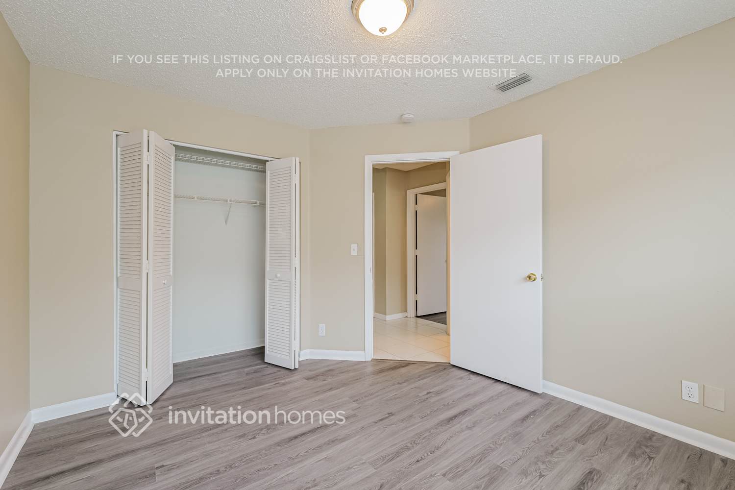 Building Photo - 1796 S Club Dr