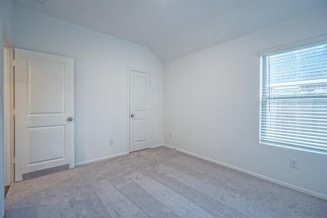 Building Photo - 5531 Knox Landing Dr