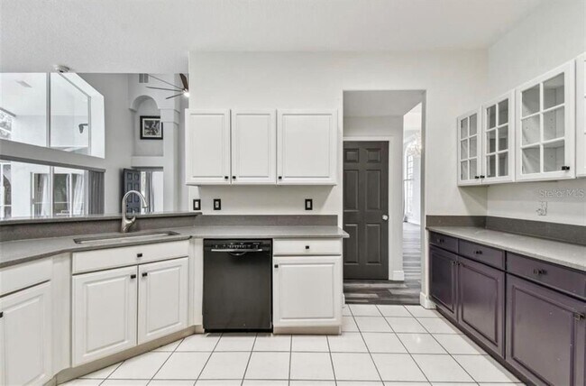 Building Photo - 16003 Ridley Pl