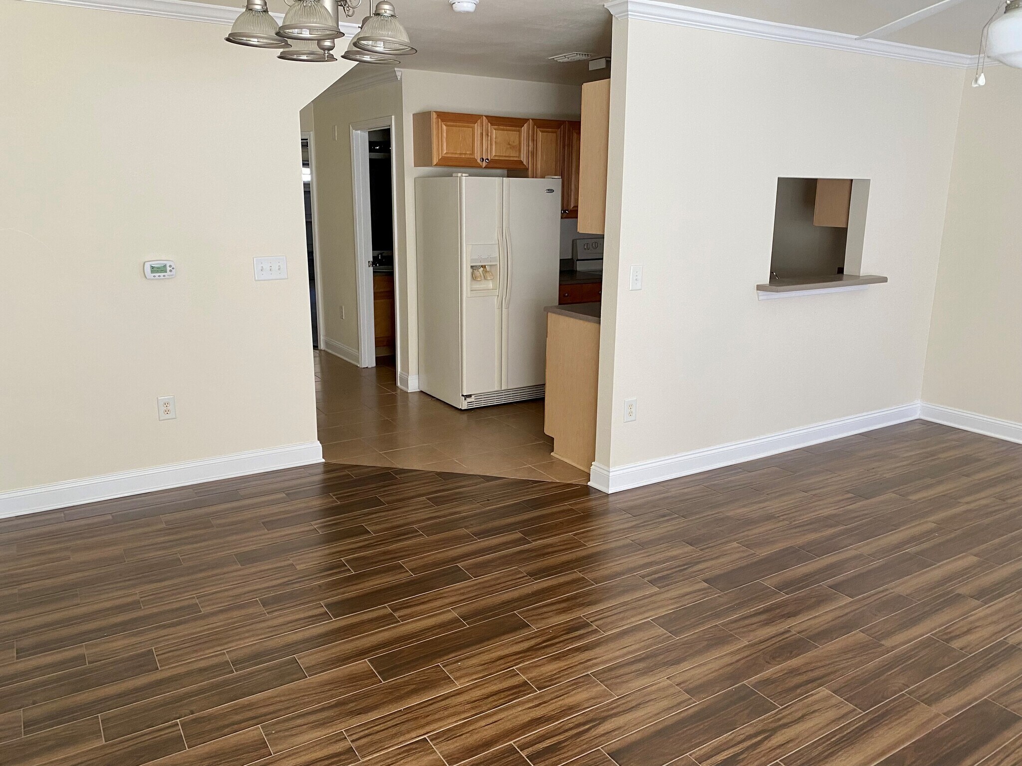 Living / Dining / Kitchen - 581 Wingspan Way