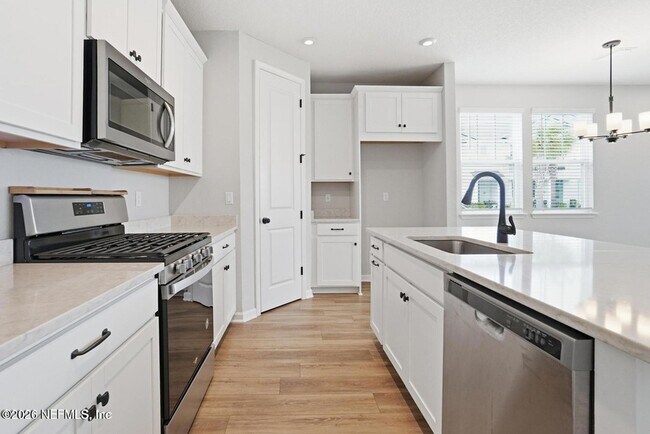 Building Photo - 3483 Headland Way