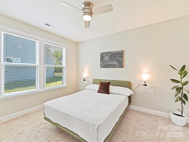 Building Photo - 9528 Horsebit Ln