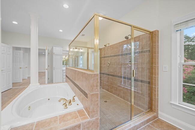 Building Photo - 27556 Paddock Trail Pl