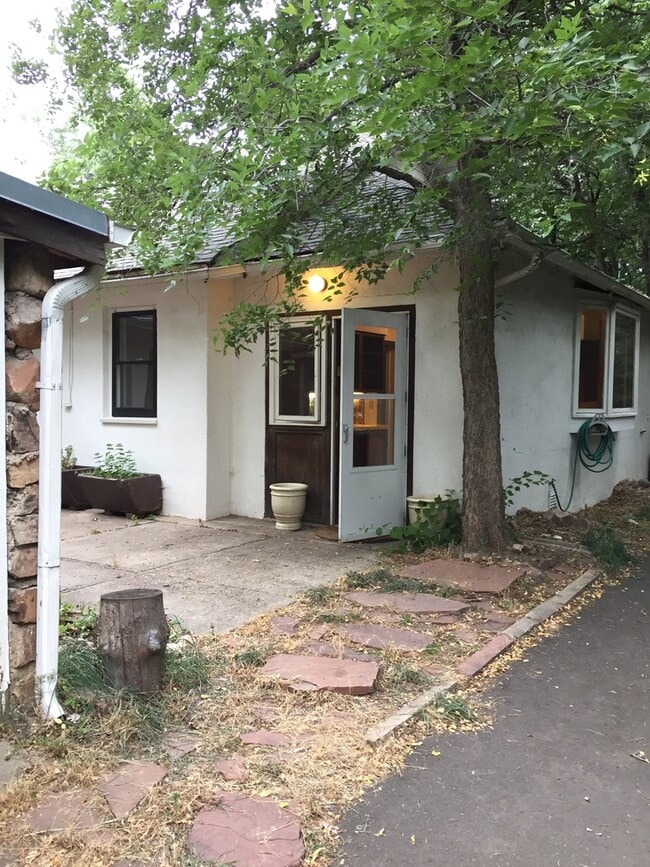 Building Photo - Custom Home, 7th and University