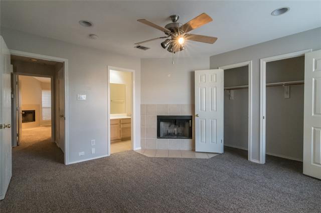 Building Photo - 3904 Brandon Park Dr